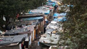  La pobreza volvió a subir y alcanzó el 30%