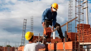 La reforma laboral obligará a renegociar casi 800 convenios