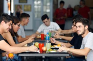 Cuenta DNI suma ahorro en el comedor universitario