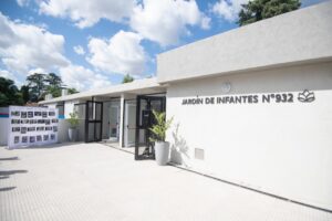 Kicillof inauguró un jardín en Moreno