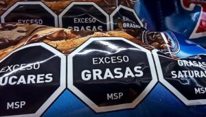 Milei busca derogar la ley de etiquetado frontal