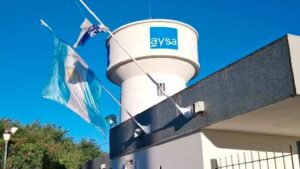 El Gobierno avanza con la privatización de AySA