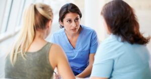 Crean un programa de salud integral para adolescentes