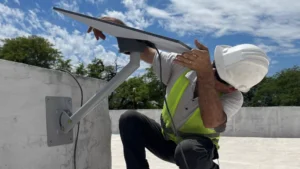Instalarán internet satelital en 6.000 escuelas rurales